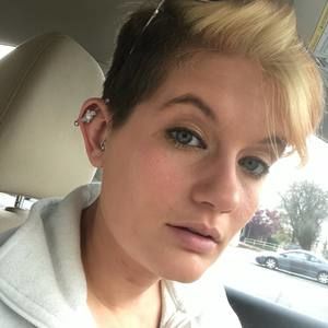 Meet your Posher, Whitney